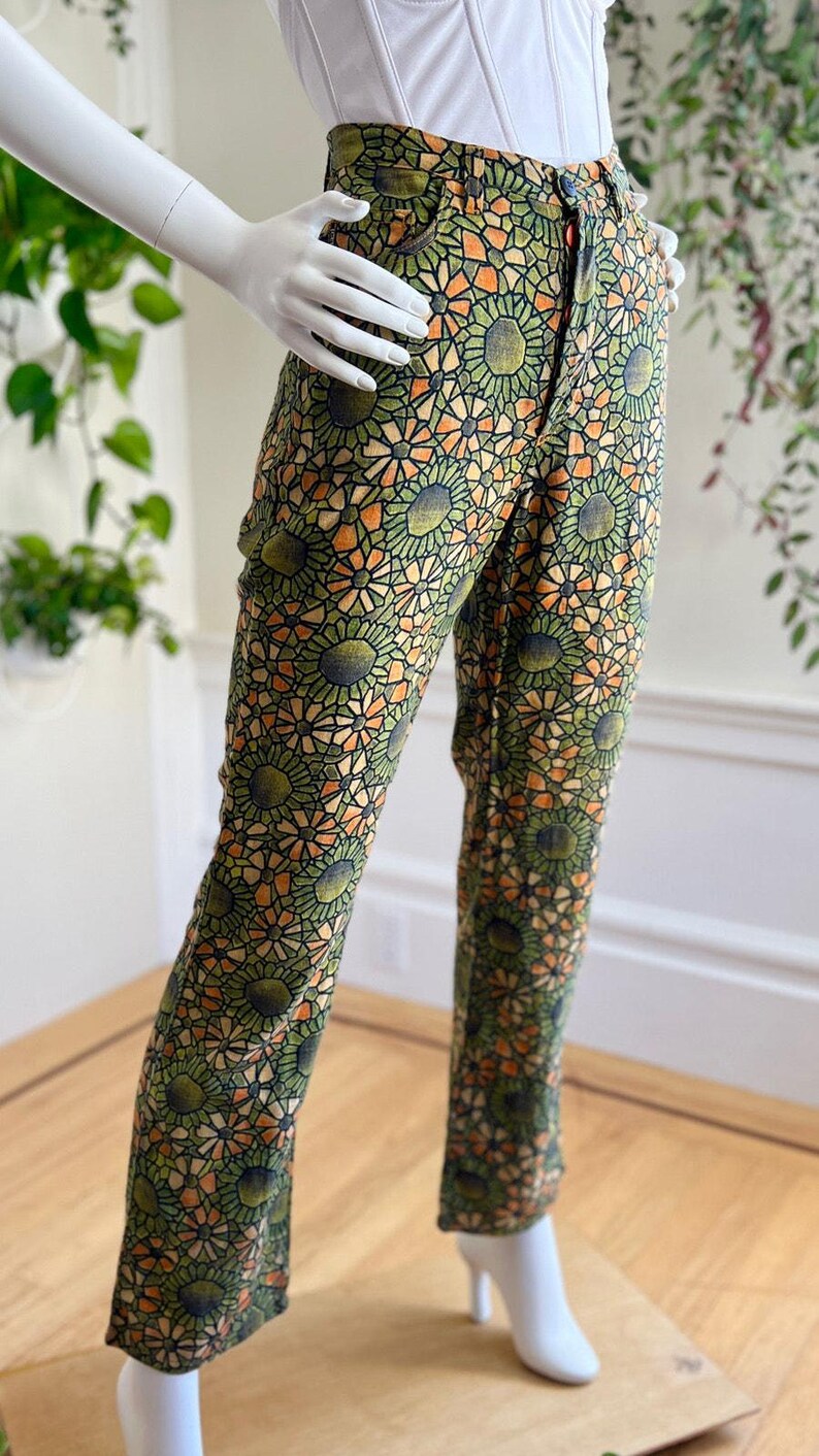 Vintage 1990s Jeans 90s Italian Stained Glass Floral Novelty Print Mid