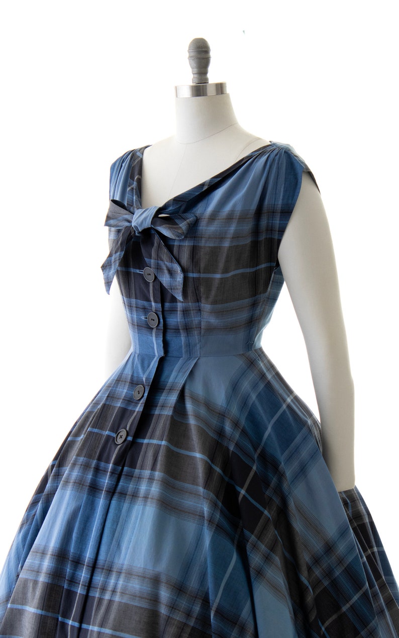 Vintage 1950s Shirt Dress 50s Plaid Tartan Cotton Blue Tie Neck Button Up Fit and Flare Full Skirt Fall Shirtwaist Day Dress small image 5