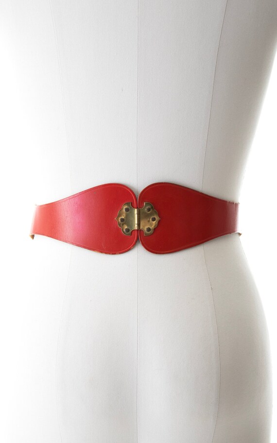 Vintage 1950s Cinch Belt | 50s Red Leather Brass … - image 4