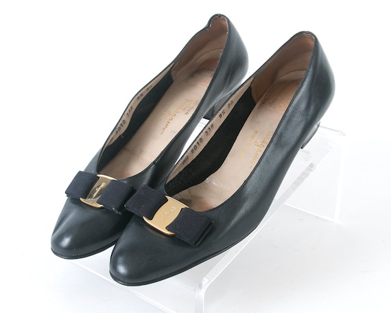 navy blue leather shoes