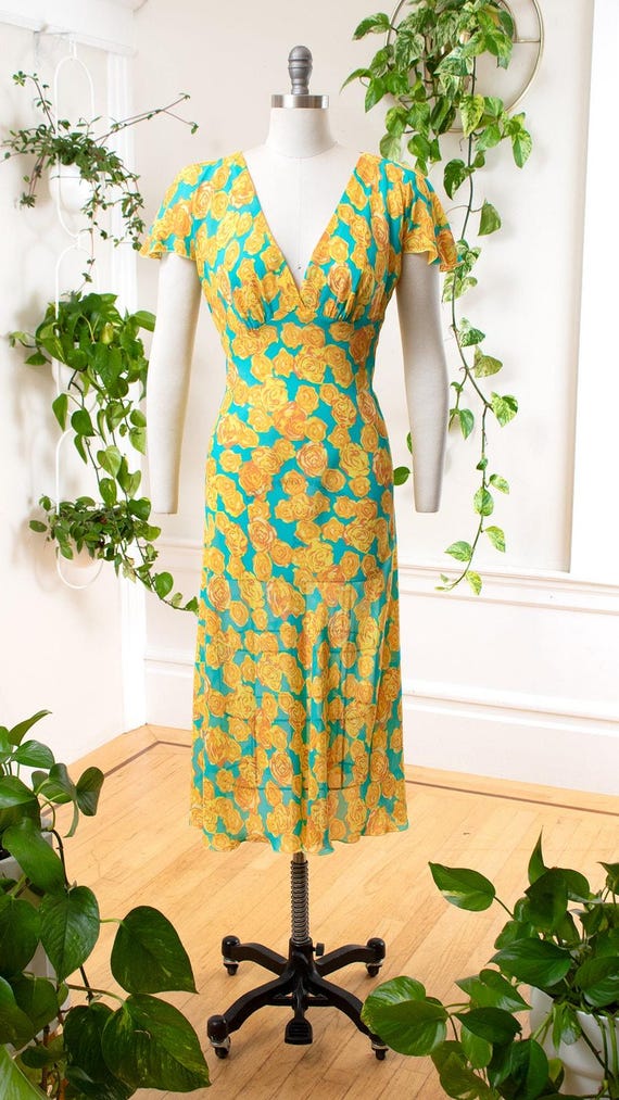 betsey johnson green floral dress Betsey Johnson Raspberry Printed Dress, Size Small in Pepper Green at Nordstrom Rack