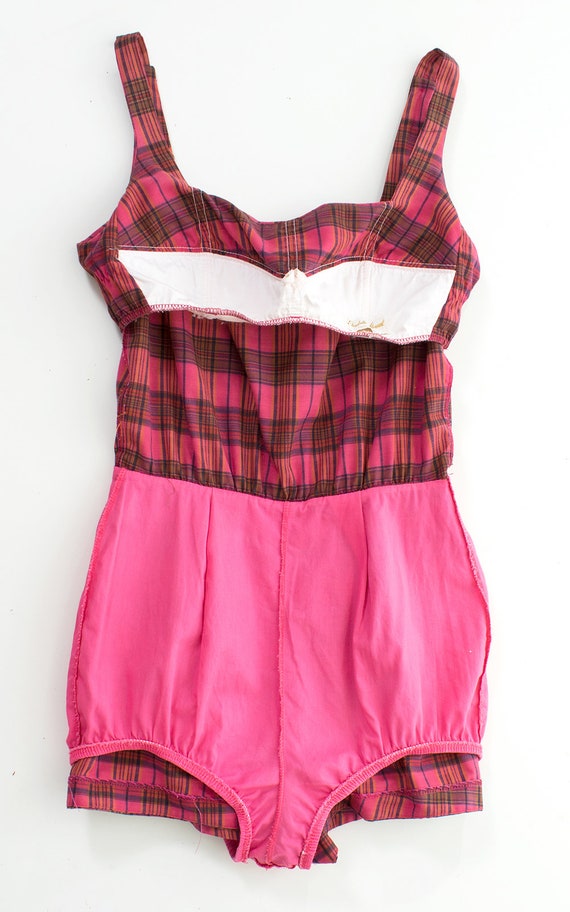 Vintage 1950s Romper | 50s Pink Plaid Cotton Belt… - image 8