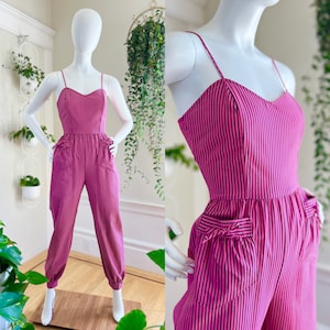 Vintage 1970s Jumpsuit | 70s Pinstriped Striped Cotton Sweetheart Neckline Pockets Sleeveless Pants Romper (small)