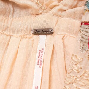 Vestido moderno estilo años 70 / FREE PEOPLE Paisley bordado crema beige algodón transparente manga globo Boho Festival de verano / pequeño/mediano imagen 10