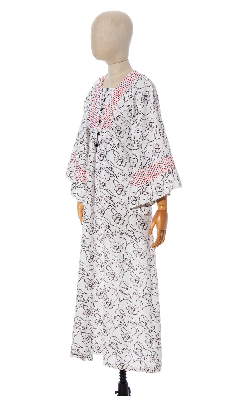 Vintage 1970s Maxi Dress 70s Floral Block Print White Cotton Angel Bell Sleeve Boho Full Length Dress x-small image 5