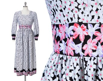 Vintage 1970s Maxi Dress | 70s Floral Border Print White Fit and Flare Long Sleeve Polyester Jersey Day Dress (small/medium)