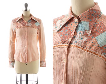 Vintage 1970s Blouse | 70s Patchwork Peach Cotton Gauze Long Sleeve Button Up Western Boho Top (x-small/small)