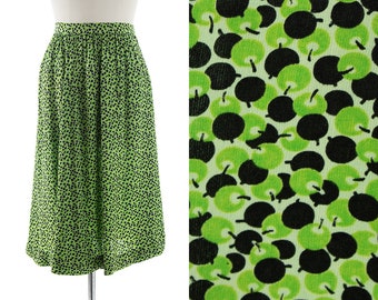 Vintage 1940s Skirt | 40s Olives Apples Food Novelty Print Rayon Green Black High Waisted Full Swing Skirt (small/medium)