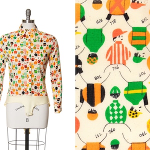 Vintage 1970s Bodysuit | 70s Novelty Print Horse Jockey People Button Up Blouse Collared Shirt Long Sleeve Top (small)