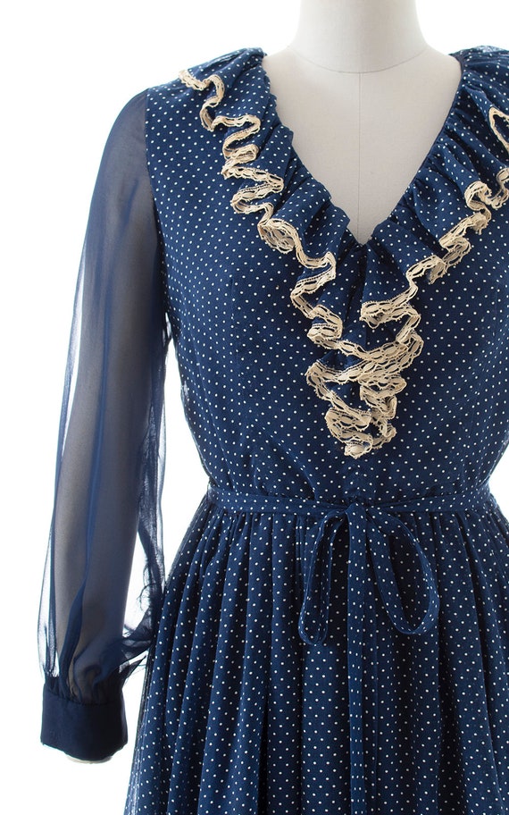 Vintage 1970s Dress | 70s Polka Dot Navy Blue Cot… - image 6