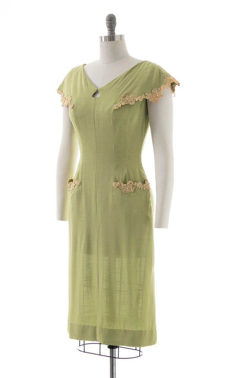 Vintage 1950s Dress 50s Linen Lace Light Green Beaded Rhinestones Wiggle Sheath Day Dress with Pockets small/medium image 3