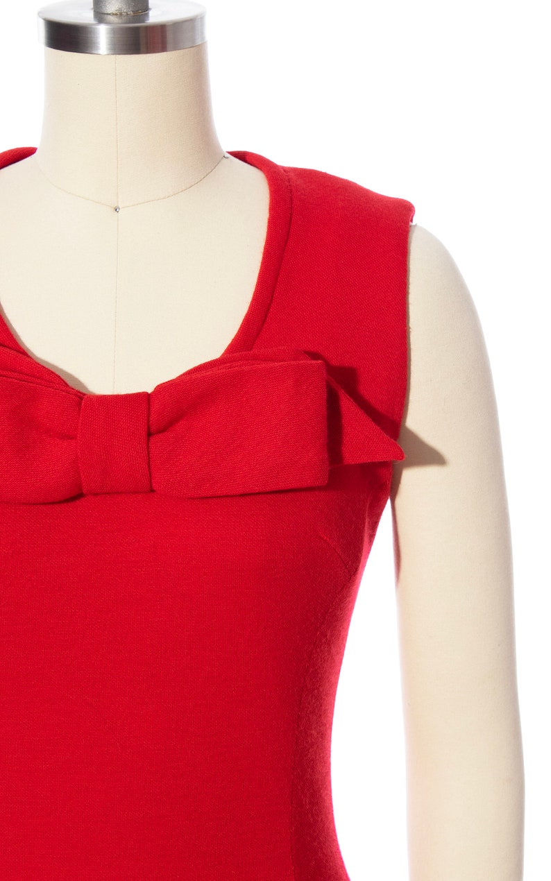 Vintage 1960s Dress 60s Red Wool Jersey Big Bow Wiggle Sheath Knit Sleeveless Holiday Party Bodycon Dress x-small/small image 6