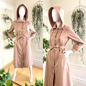 Vintage 1970s 1980s Raincoat | 70s 80s LONDON FOG Hooded Water Resistant Belted Dusty Rose Trench Coat Rain Jacket | x-small/small
