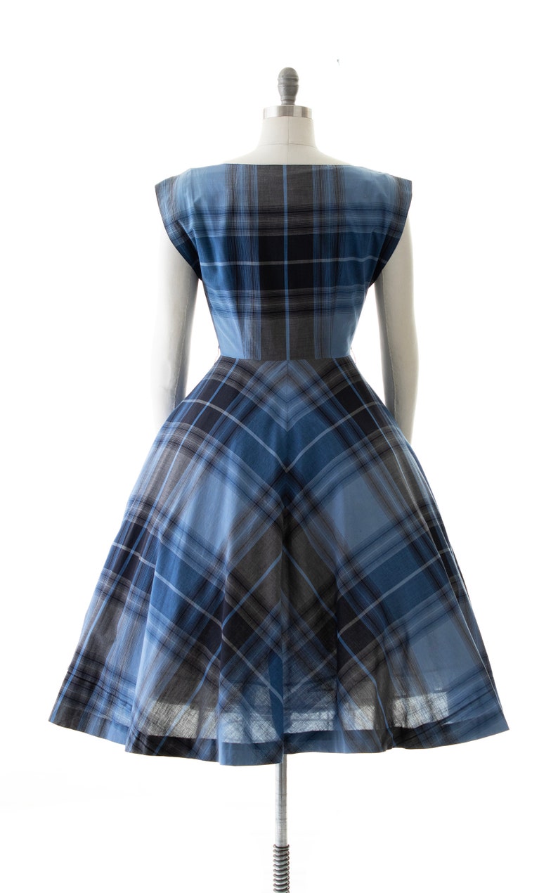 Vintage 1950s Shirt Dress 50s Plaid Tartan Cotton Blue Tie Neck Button Up Fit and Flare Full Skirt Fall Shirtwaist Day Dress small image 4