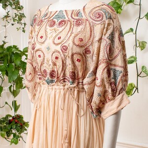 Vestido moderno estilo años 70 / FREE PEOPLE Paisley bordado crema beige algodón transparente manga globo Boho Festival de verano / pequeño/mediano imagen 5
