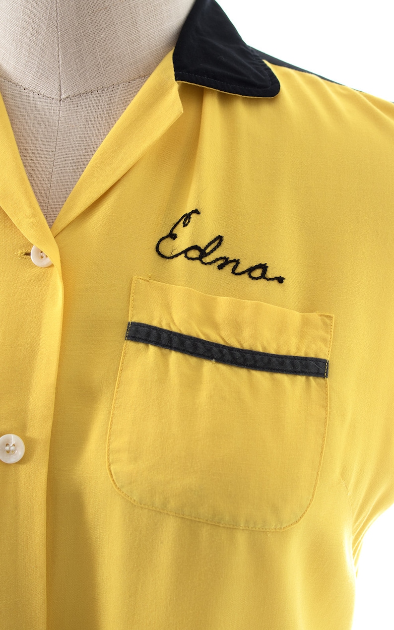 Vintage 1950s Bowling Shirt 50s Cummings Beauty Shop Rayon Color Block Chainstitch Edna Bowler's Team Uniform Blouse medium/large image 6