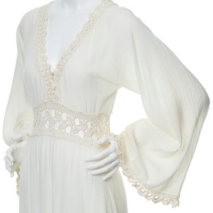 Vintage 1970s Dress 70s Cream Off-White Cotton Gauze Crochet Wide Bell Sleeve Full Length Maxi Boho Bridal Wedding Gown x-small/small image 5