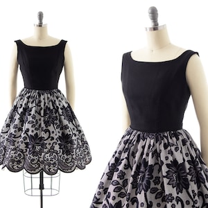 Vintage 1950s Sundress | 50s Trompe L&#39;oeil Lace Printed Cotton Piqué Black White Scalloped Hem Fit and Flare Day Dress (x-small)