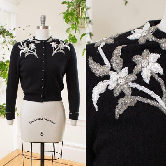 50s vintage ニットカーディガン  ビンテージ Vintage 1950s Cardigan | 50s Beaded Knit Cashmere Black Floral
