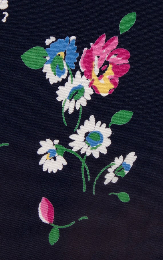 Vintage 1990s Shirt Dress | 90s does 40s Floral P… - image 9