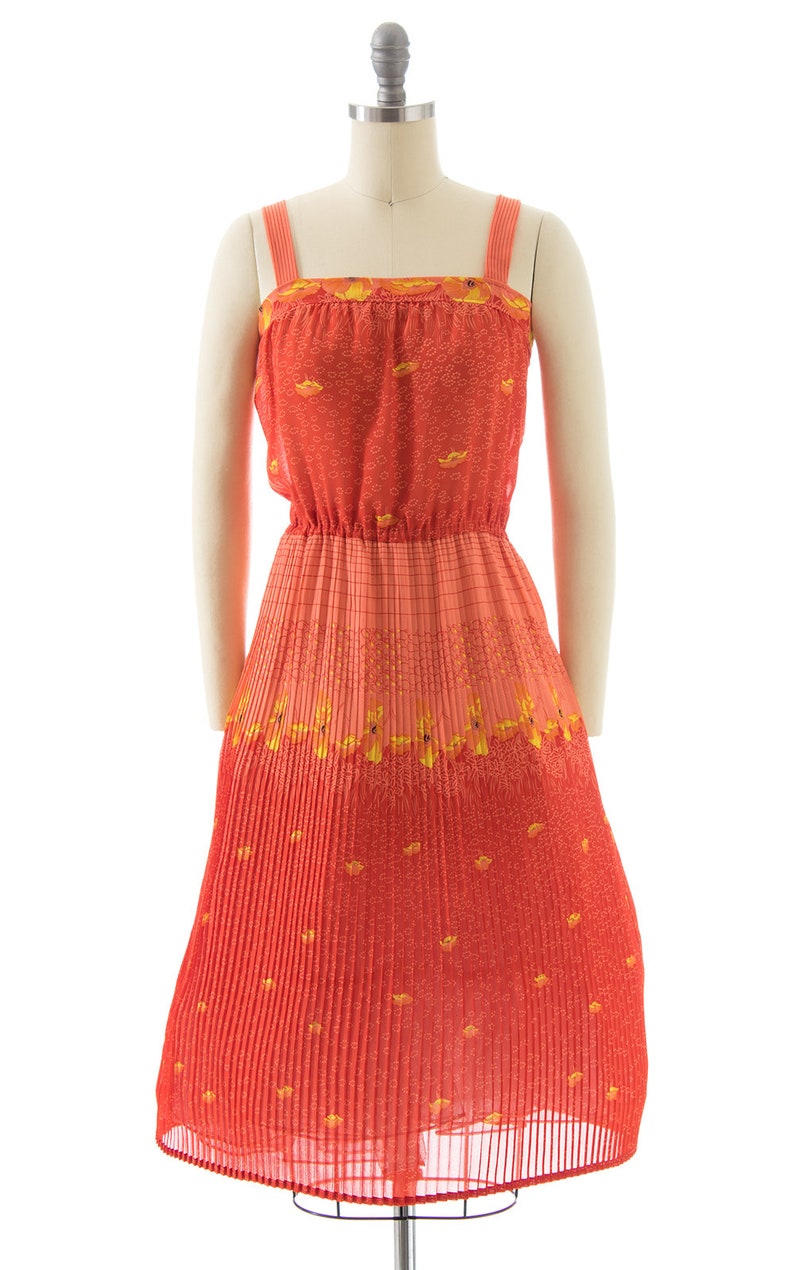 75 DRESS SALE /// Vintage 1980s Sundress 80s Poppy Floral Printed Orange Pleated Skirt Fit and Flare Day Dress xs/small image 2