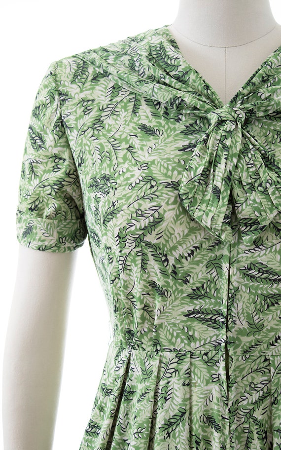 Vintage 1960s Dress | 60s Fern Leaves Green Print… - image 6