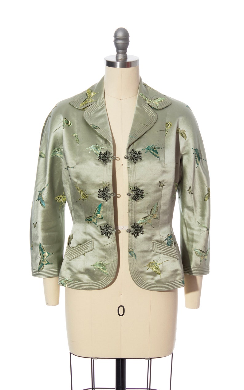 Vintage 1950s Jacket 50s Silk Satin Jacquard Butterfly Bug Novelty Print Tailored Sage Green Holiday Party Blazer x-small/small image 5