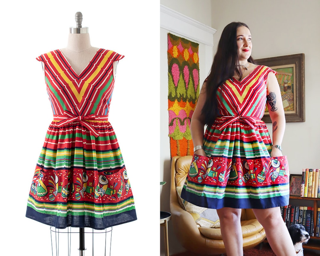 Vintage 1940s Wrap Dress | 40s Mexican Novelty Border Print
