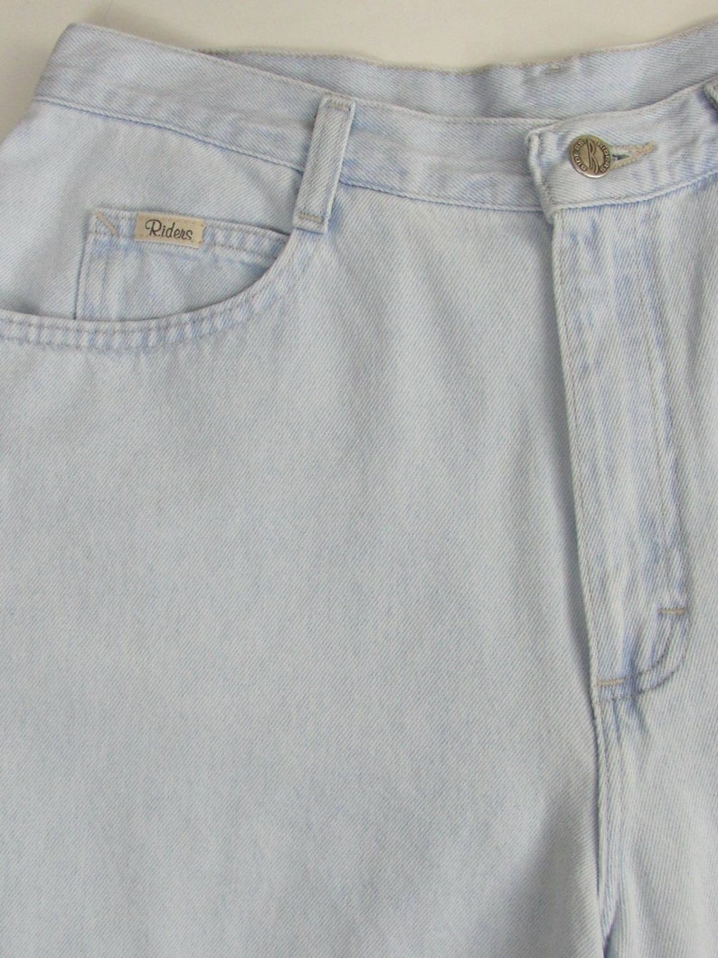 Blue Jean Shorts Cuffed Shorts Vintage 90s Riders Light Wash High Waisted Denim Shorts 31 Waist High Rise Shorts Short Shorts