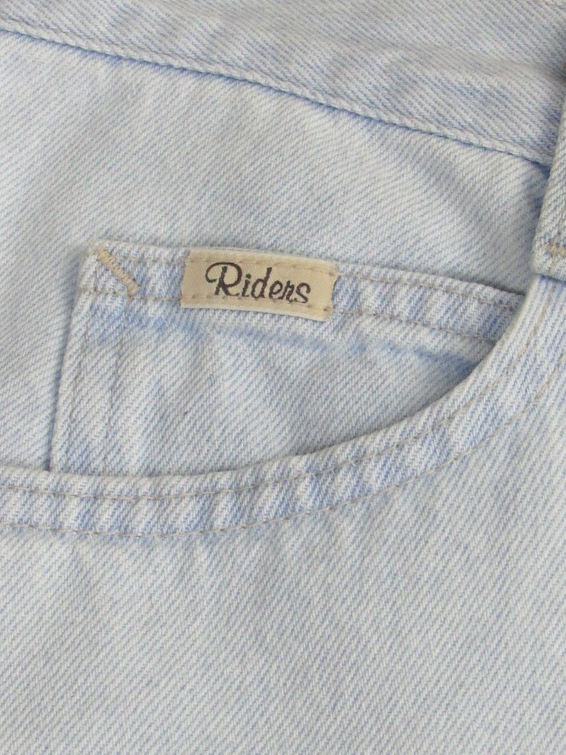 Blue Jean Shorts Cuffed Shorts Vintage 90s Riders Light Wash High Waisted Denim Shorts 31 Waist High Rise Shorts Short Shorts