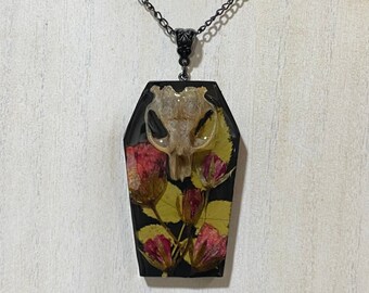 Coffin and Roses Pendant, taxidermy jewelry, bone art, bone jewelry, skull jewelry, gothic fashion, cottage goth, taxidermy, witchy jewelry