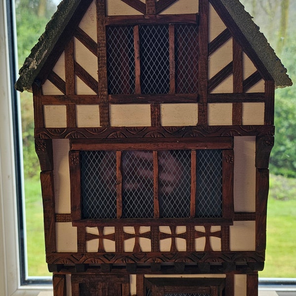 1:24th Scale Trigger Pond, Tudor Style, Doll House, Collectable, Crafts, Jim Hemsley Dolls House TRI3