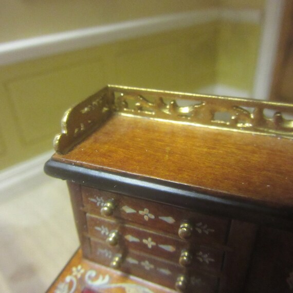 12th scale Dolls House Furniture Writing Desk J6028WN