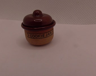 1/12 scale Dolls House   Earthenware Storage Cookie Jar  Ceramic   CQ26