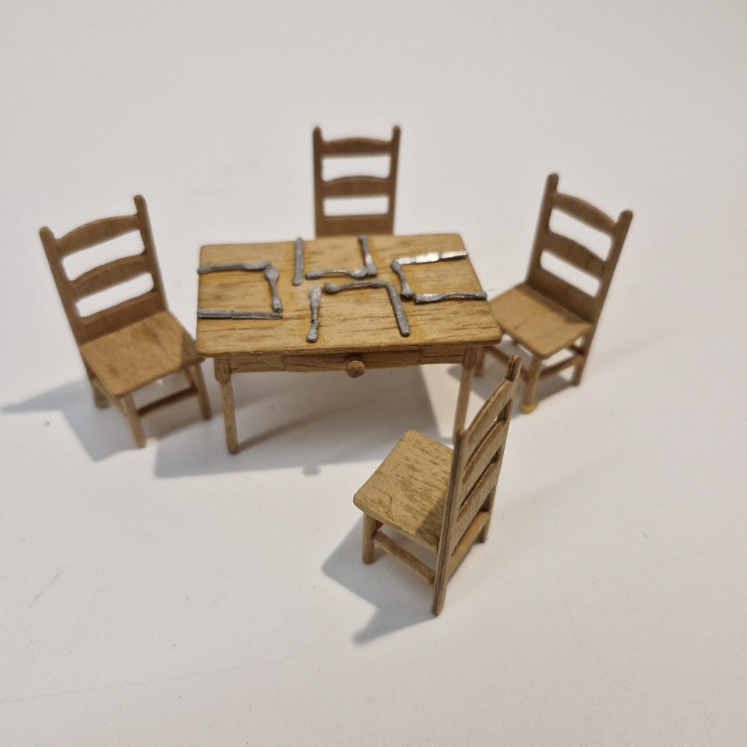 1/24スケール テーブルと椅子のセット 職人手作り サイン入り TN02 