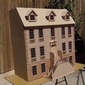Dolls House 1/12th The Templeton Manor KIT  3ft wide By Dolls House Direct