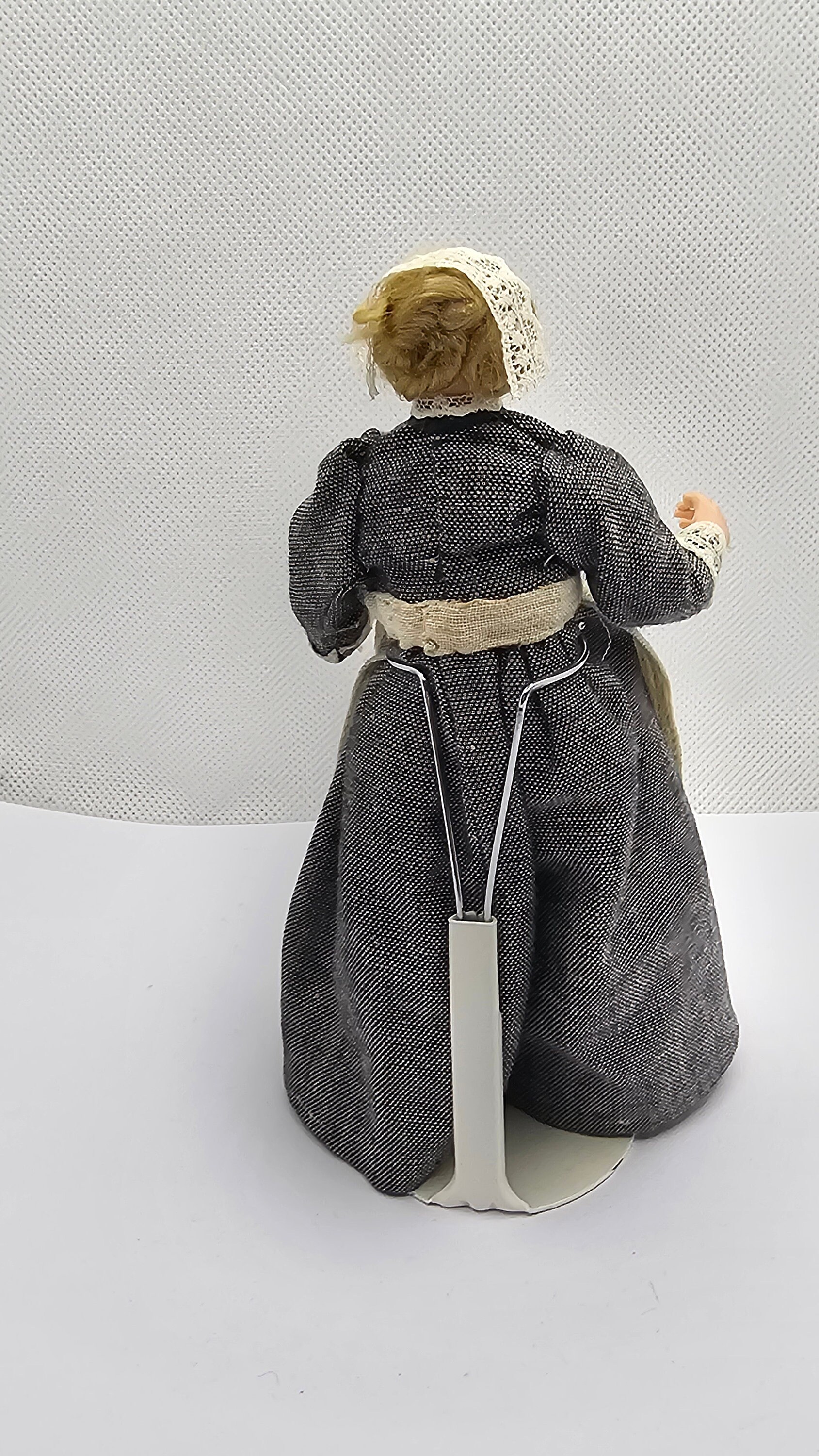 1:12 Scale Victorian Servant Doll - Ceramic, Posable With Stand, For Dollhouse Miniature Decor