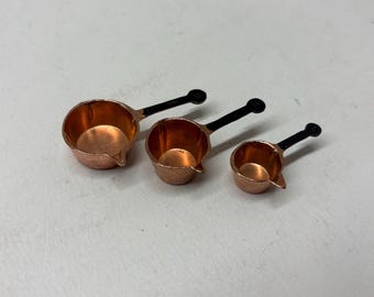 1:12.Skala Puppenhaus-Miniatur, Stapelbare Töpfe Set, PPN02