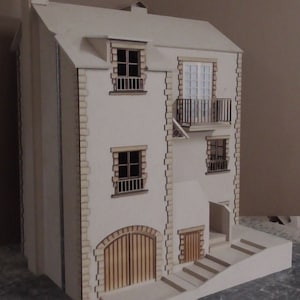 12th scale The Italian Hillside House      KIT