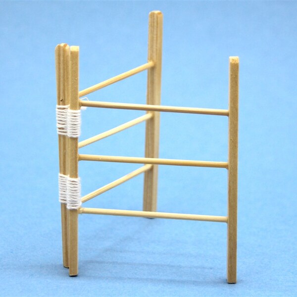 1:12 scale  Clothes Horse  wooden   folds up   BA78