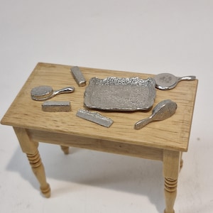 12th scale Doll House  Dressing Table Set 7 piece  PH10