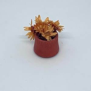 1/12 Scale Dolls house Small Plant Pot FLOSP7
