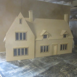 1/12 scale Dolls House  The Cotswold House   KIT
