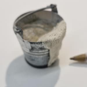 1/12 scale Dolls House miniature, Metal, Bucket, Miniatures, Doll House,  TT39