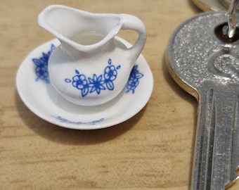 Puppenhaus Keramik kleine Kanne und Schüssel RA42 im Maßstab 12