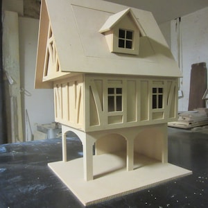 1/12 scale Dolls House Ipswich Tudor Market Building    Kit
