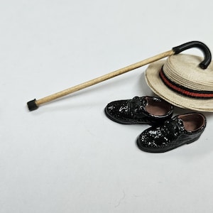 12th scale Dolls House Set of Dolls House Accessories - HD49a