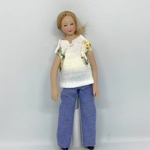 Dolls house 1:12th scale DOLLS HOUSE DOLL LHD34