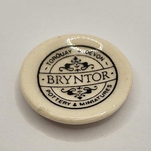 1:12th, Doll House Miniature, Vintage, by Bryntor Pottery, Rare Item BRY156