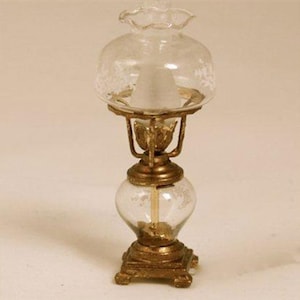 Antique Gold Table Oil Lamp, 1:12 scale.  Wired for 12v  EL354